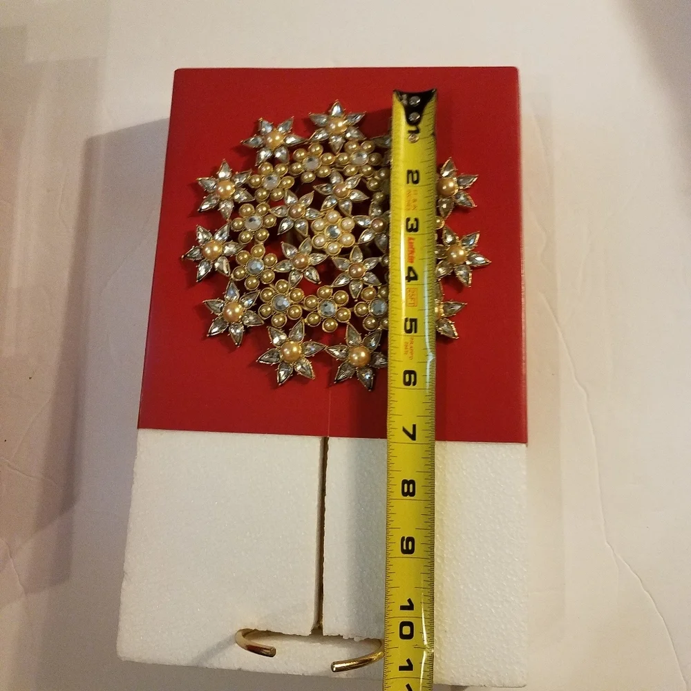 Pottery Barn Gold Jewel Snoflake Tree Topper New